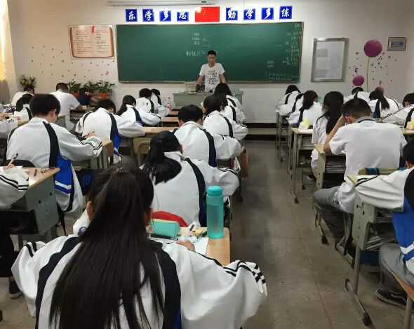 德清求是高級中學(xué)新學(xué)考“首秀” 亮相周六
