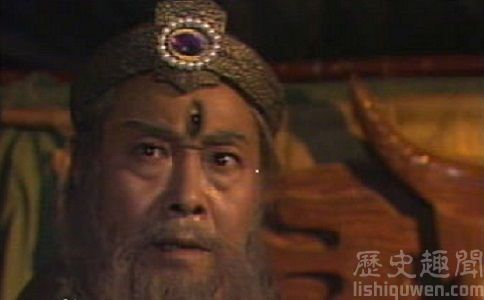 太師聞仲 聞仲看不出妲己是狐貍精嗎