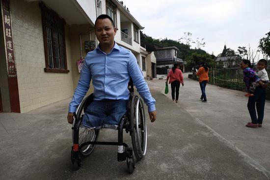 回到北川老家,代國宏顯得十分開心。