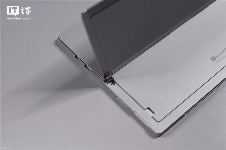 ΢ܛSurface Pro 6ع⣺(j)Intel˴UoUSB-Cӿ