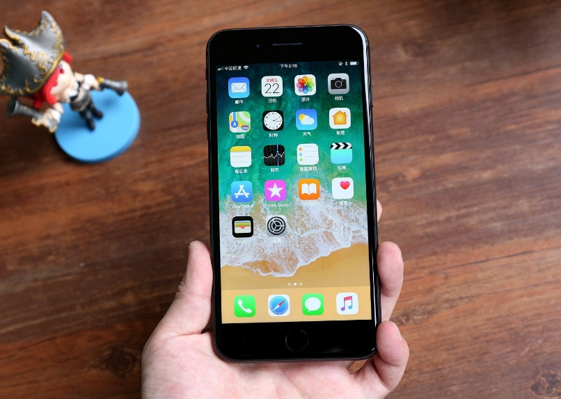 蘋果授權(quán)京東降價(jià) iPhone XR上市4月罕見跳水17%