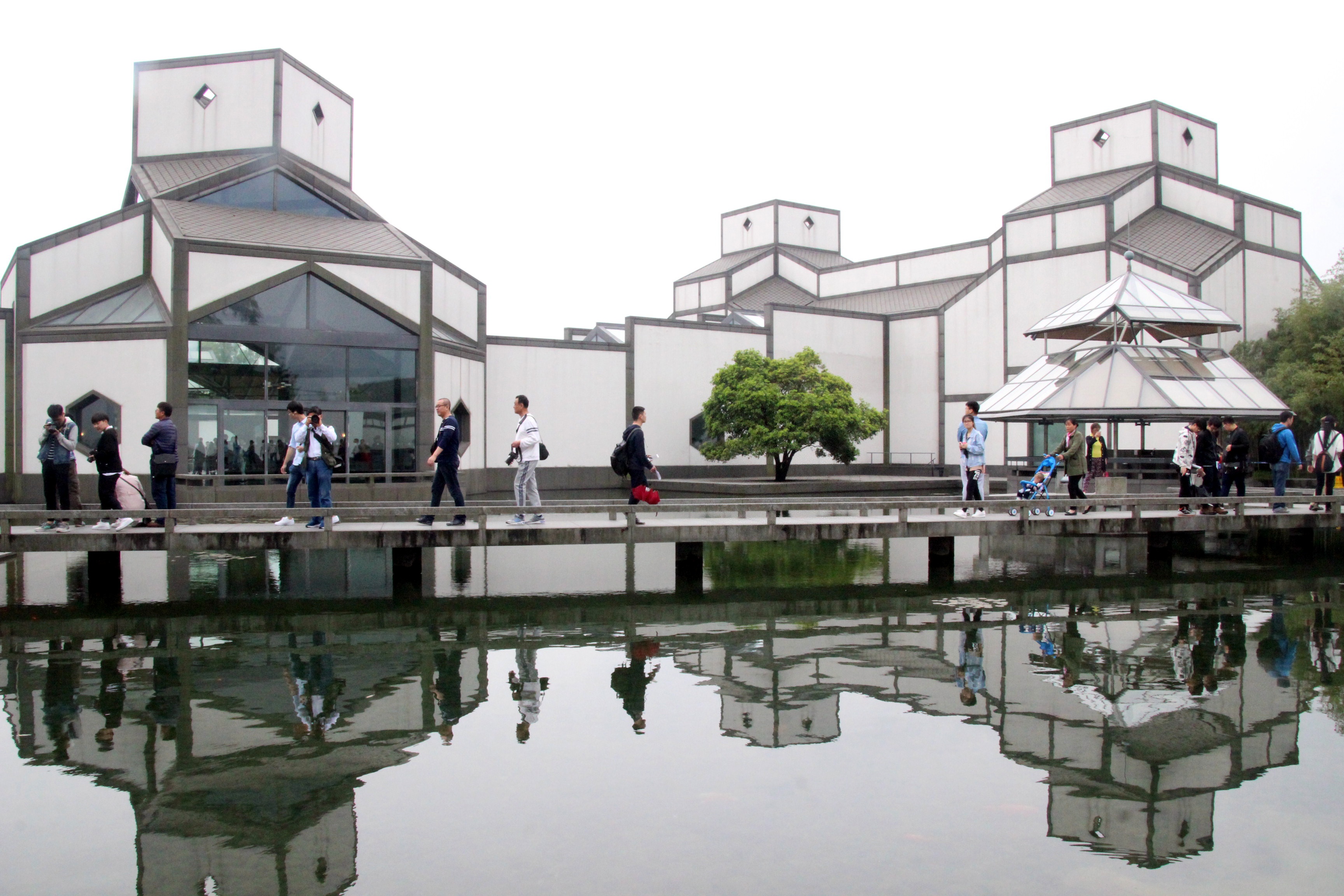 華裔建筑師貝聿銘去世 賦建筑以風(fēng)格讓文化以傳承