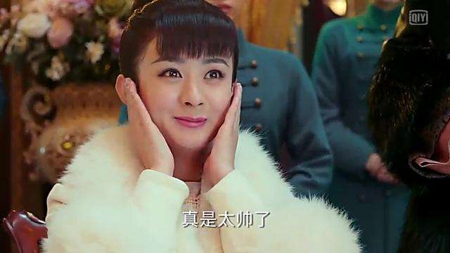“后臺暗戀”是什么意思
