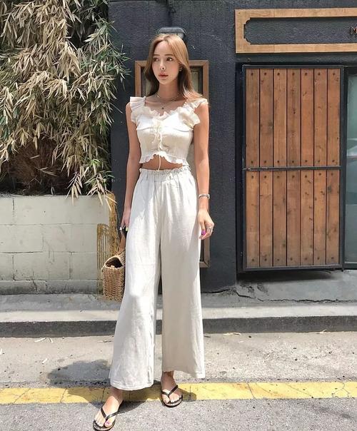 小個子女生穿什么顯高?嬌小女生的穿衣搭配秘訣