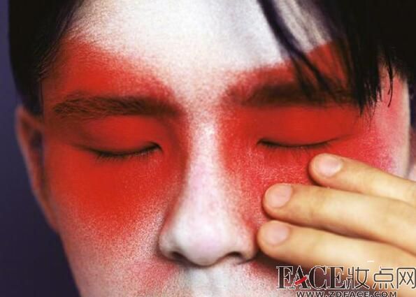劉昊然一抹緋紅妝撞臉張國榮 劉昊然一抹緋紅妝為什么火了(圖)