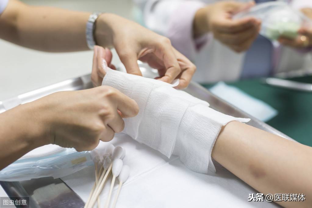 燒傷后怎么辦?緊急處理三步走,你一定要記在心底