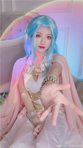 f(wn)V coser I(lng)ɽӔyb3չChinaJoy