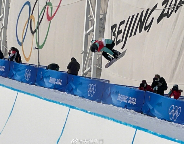 中國(guó)四朵金花單板滑雪出戰(zhàn)_蔡雪桐\劉佳宇\武紹桐\邱冷個(gè)人資料