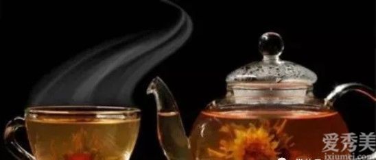 一勺蜂蜜水,全身百病消