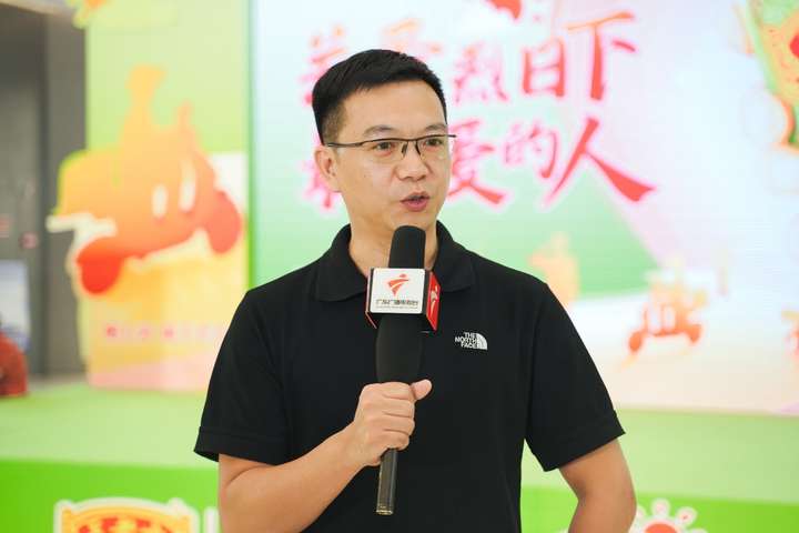 持續(xù)24年關(guān)愛高溫工作群體,綠盒王老吉盡顯溫情