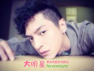 安鈞璨