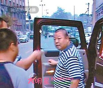 臧天朔,成龍