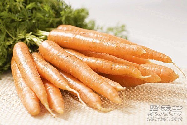 吃什么皮膚好? 除了補(bǔ)充維C維A還有5種元素 吃什么皮膚好? 除了補(bǔ)充維C維A還有5種元素