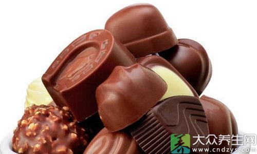 小心吃巧克力里的4大誤區(qū)! 小心吃巧克力里的四大誤區(qū)!(1)