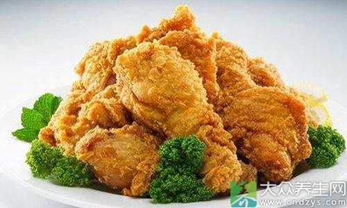 啤酒和炸雞餐 極易誘發(fā)膽結石 啤酒和炸雞餐,極易誘發(fā)膽結石!(3)