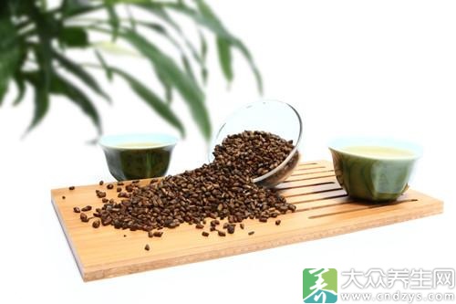 喝茶養(yǎng)生 切記花茶混搭別超3種 喝茶養(yǎng)生 切記花茶混搭別超三種(1)