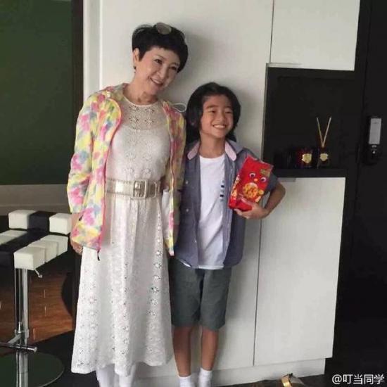 狄波拉開腔挺張柏芝:剛和孫子過完生日