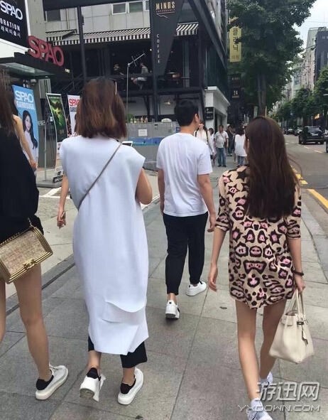 國民老公王思聰被網(wǎng)友吐槽丑 反擊:你怎么有勇氣說的?
