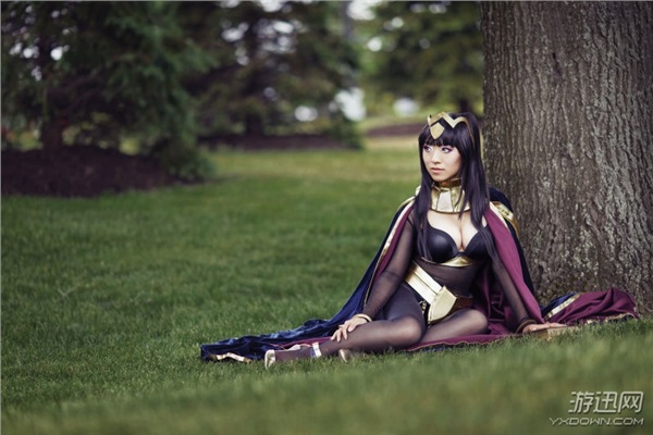 ýuxCosplayƷ Ů愦ʥغ