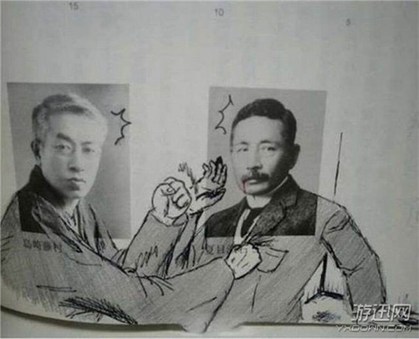 21個(gè)超大腦洞的課本涂鴉 現(xiàn)在的小孩子都這么有才了?