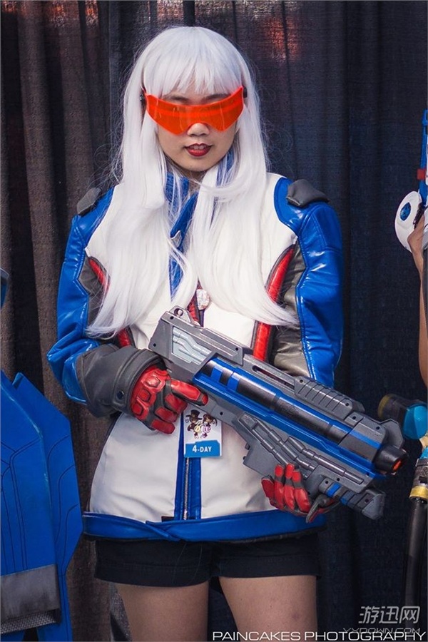 hAnime ExpoչCOSp ҲŮb