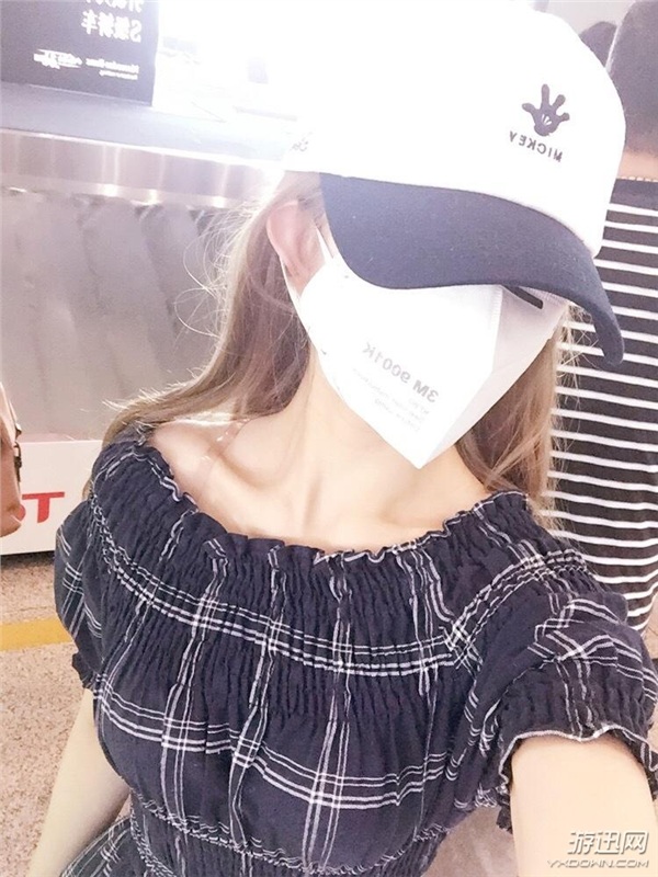 韓國(guó)第一美少女yurisa曬新照 捂這么嚴(yán)實(shí)說好的泳裝呢? 韓國(guó)第一美少女yurisa曬新照 捂這么嚴(yán)實(shí)說好的泳裝呢?