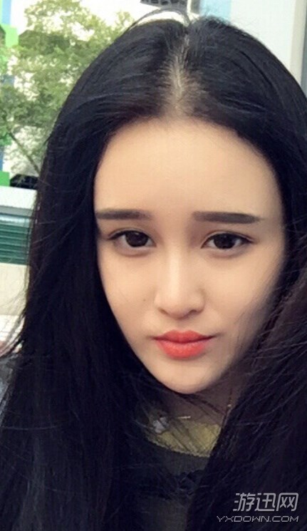 被罵整容、網(wǎng)紅臉、靠爹 趙本山19歲女兒怒掛網(wǎng)友ID