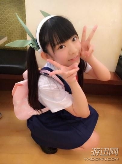 這才是真正的“童顏”!20歲美女完美Cos動漫小學(xué)生