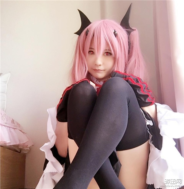 超萌蘿莉Coser兜售“黑暗”Cos照 尺度之大令人咋舌!