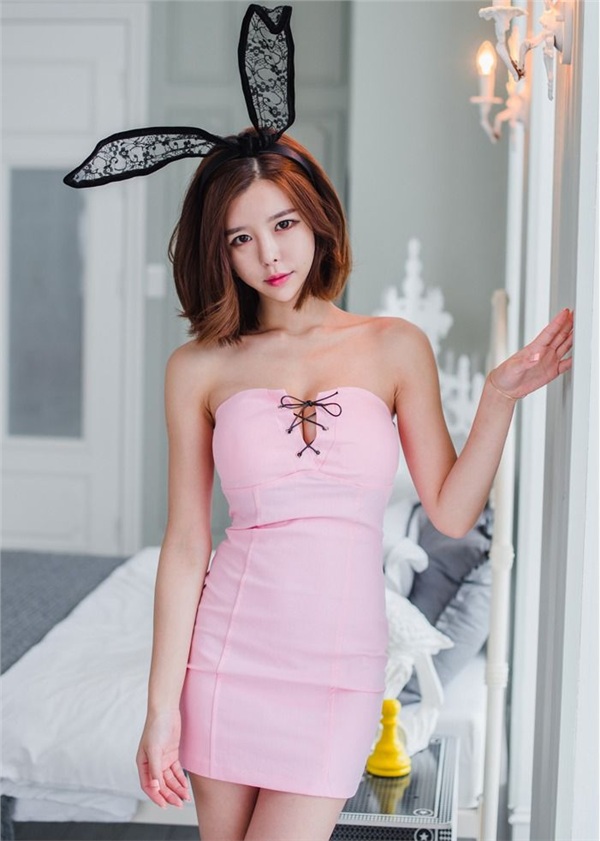 來華吸金的性感韓國(guó)女主播大盤點(diǎn) 小編先吃兩個(gè)雞蛋