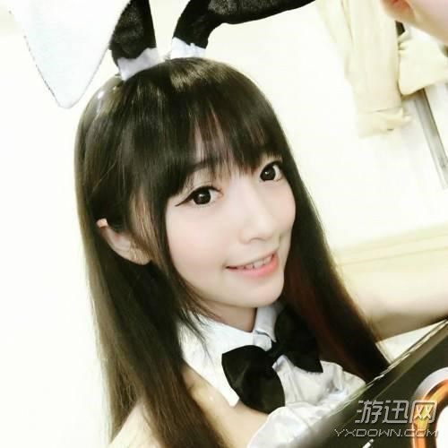 臺(tái)灣LOL女主播曬泳裝照 顏值點(diǎn)贊,就是胸小了點(diǎn)兒