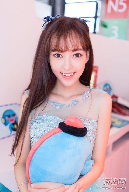 小編私藏Showgirl美圖 今年“拆奶罩”如何少得了她們?
