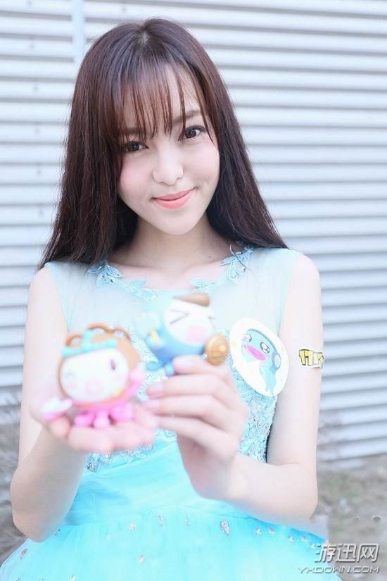 小編私藏Showgirl美圖 今年“拆奶罩”如何少得了她們?