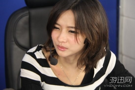 Miss大小姐:贏一把我就睡覺 結(jié)果輸?shù)搅璩克狞c半 電子競技沒有睡覺!Miss直播war3結(jié)果輸?shù)搅璩克狞c半
