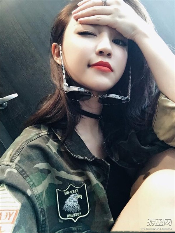 王思聰前女友開直播引60萬網(wǎng)友圍觀! 王思聰前女友開直播引60萬網(wǎng)友圍觀!到底是因為啥?