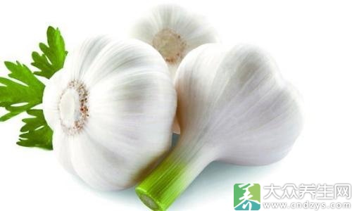 大蒜的營養(yǎng)功效 一生用之不盡 大蒜一生用之不盡的營養(yǎng)功效!(2)